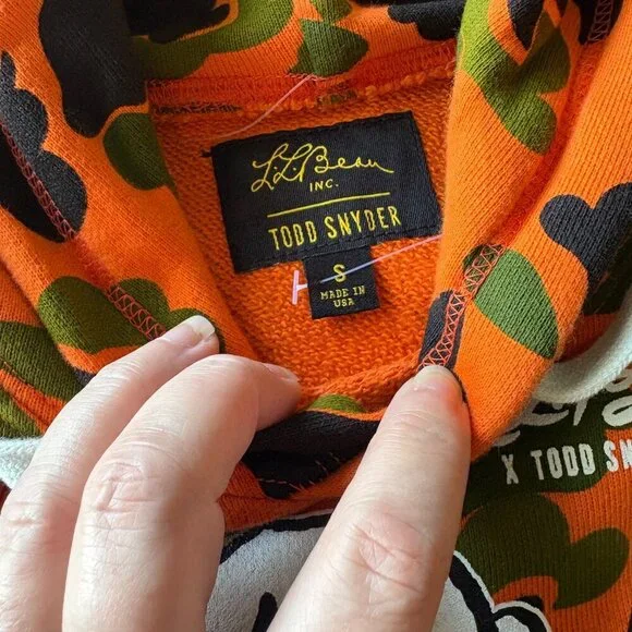 Todd Snyder x L.L. Bean S Snoopy Orange Camo Troop Leader Hoodie - Picture 4 of 11